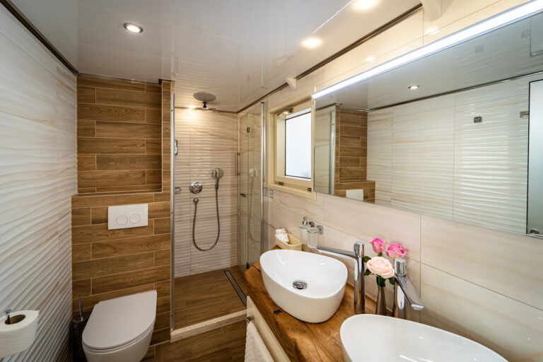 Master Ensuite
