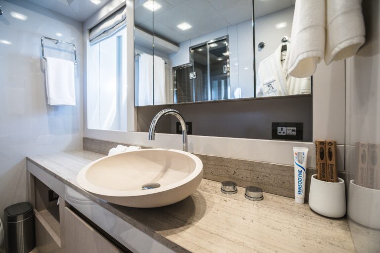 Luxury ensuite bathroom
