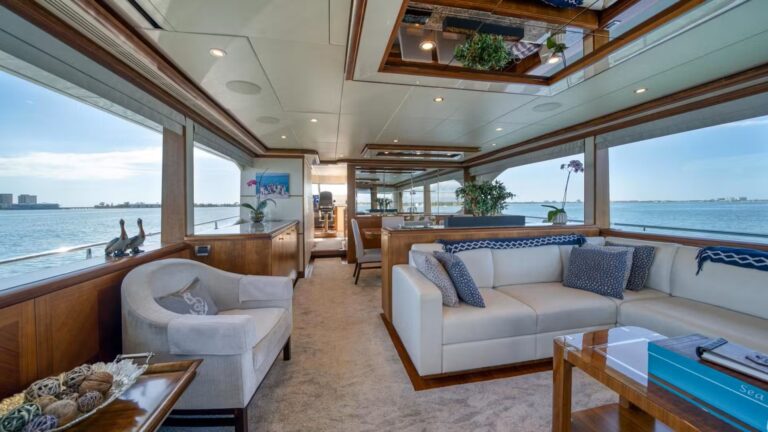 Main Salon View Forward