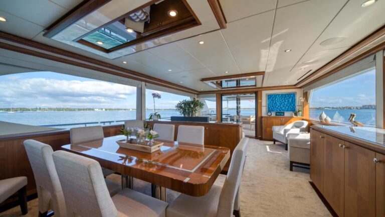 Main Salon View Aft