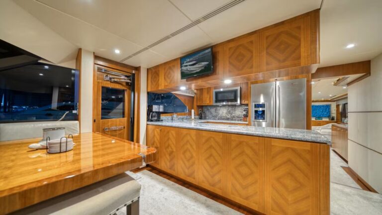 Dine In Galley