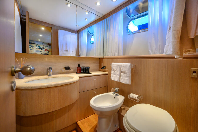 Ensuite bathroom