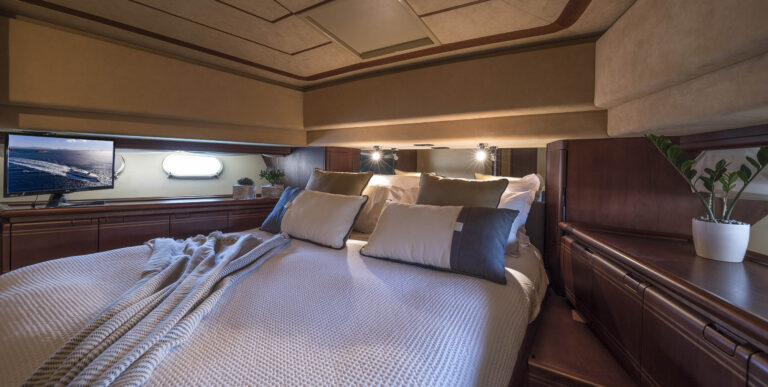 Double Guest Cabin