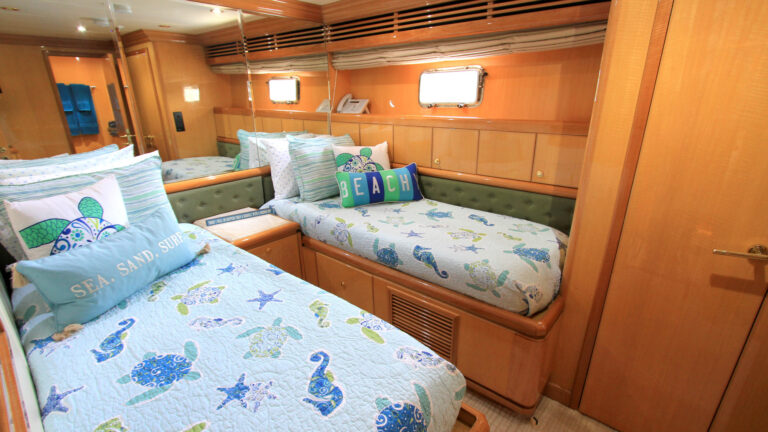 Twin Guest Cabin