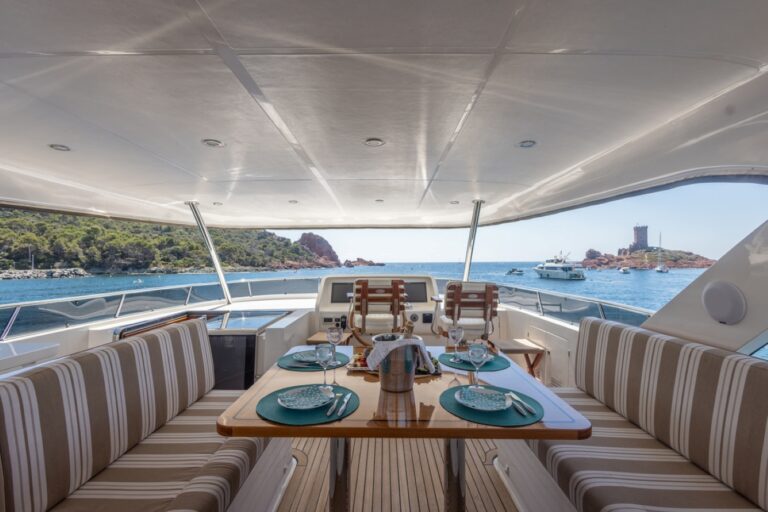 Exterior Relaxation Area With Dining