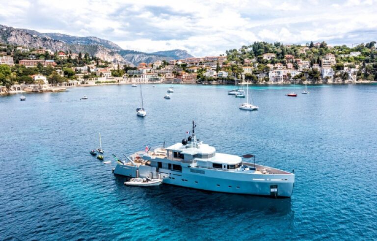 Motor Yacht SO'MAR