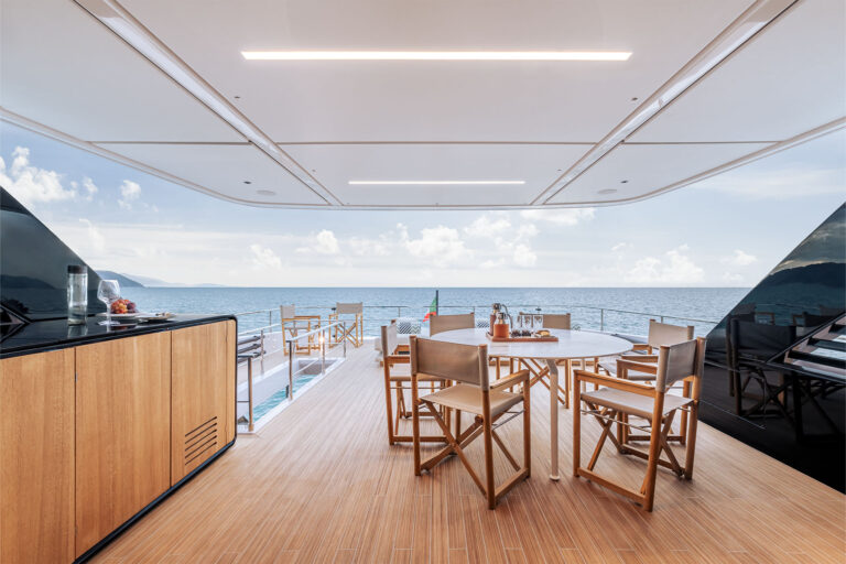 Sun Deck Dining