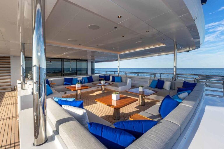 Aft Deck Seating