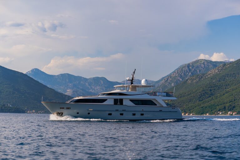M/Y VALENTINA II