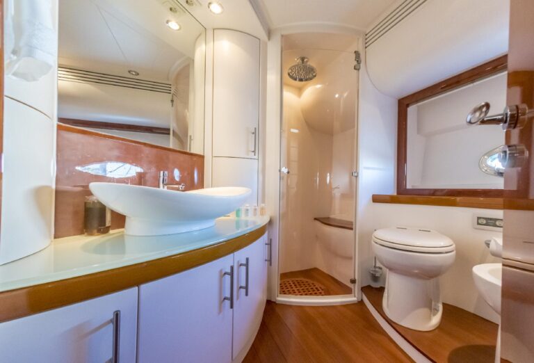 Ensuite Bathroom