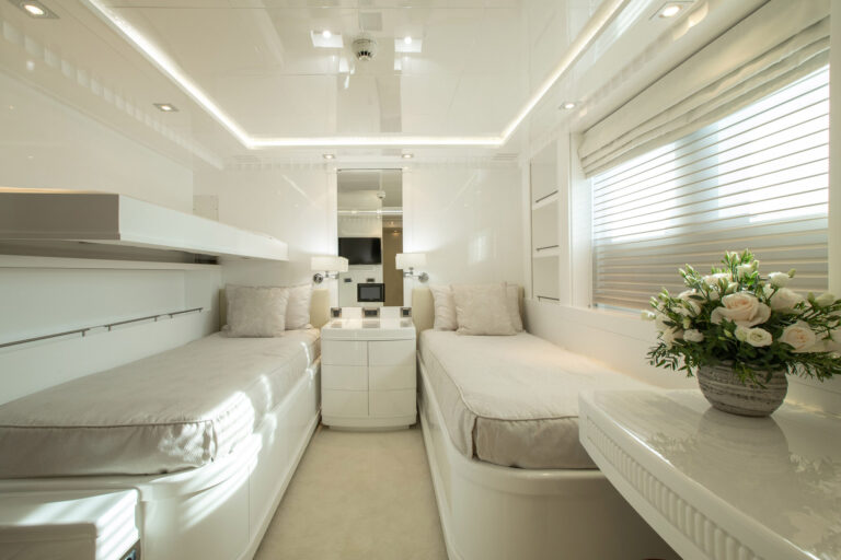 Twin Cabin