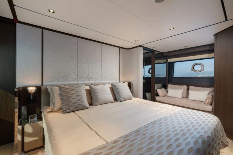 Master suite