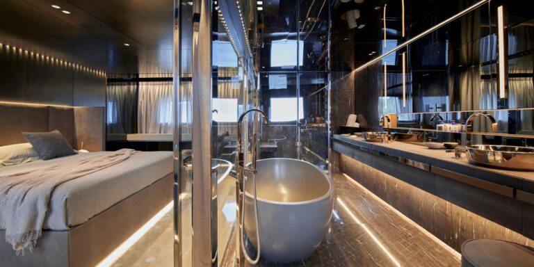 Master Ensuite Bathroom
