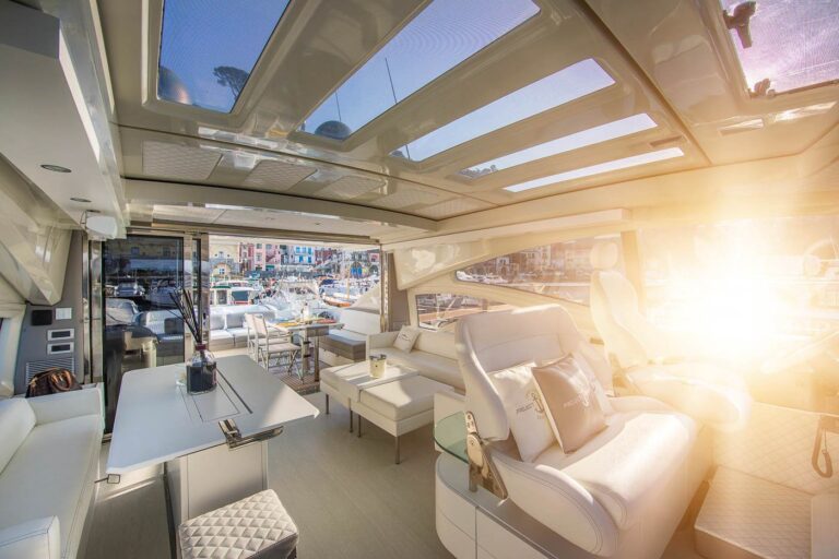 ZEUS Interior - Main Salon