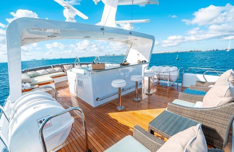 Exterior Relaxation Area