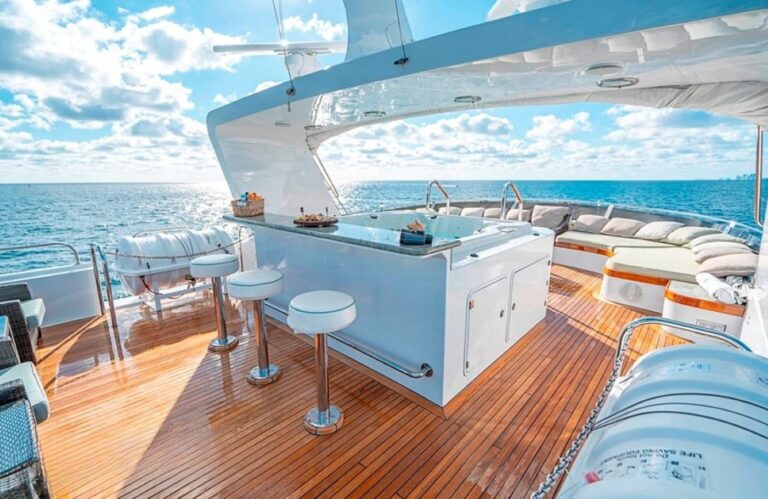Exterior Relaxation Area