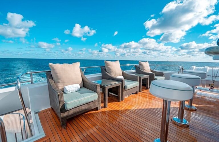 Exterior Relaxation Area