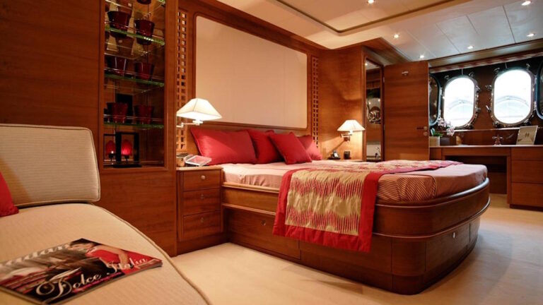 Guest Cabin
