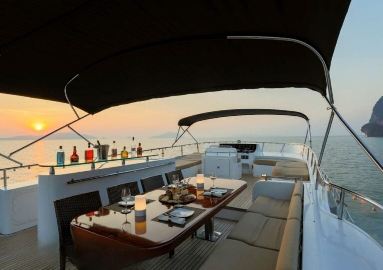 Exterior Bar Area