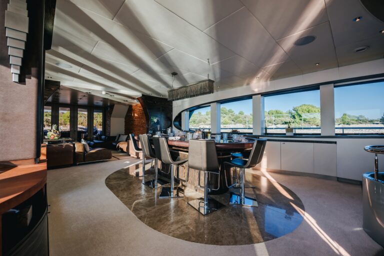 Main Salon Dining