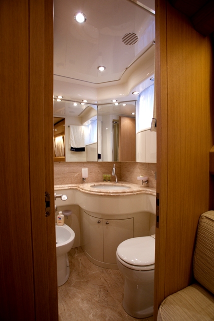 Maiora Yacht SANDS 1 -  Guest Ensuite 2