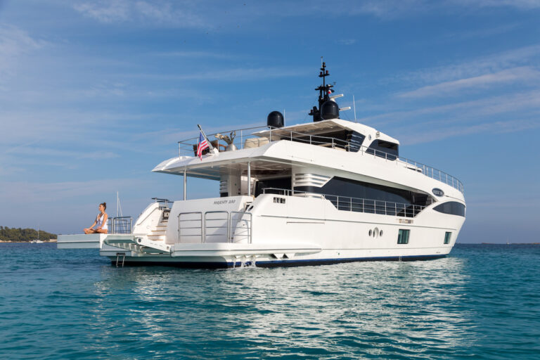 Majesty 100 Aft