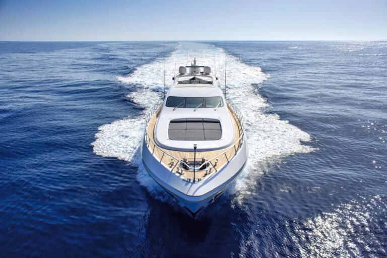Mangusta 108 Yacht FOUR FRIENDS - Bow Shot