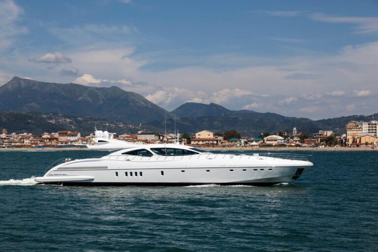 Mangusta (Overmarine)