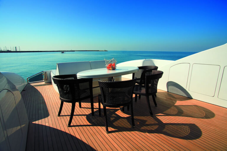 Maracana - Deck Dining