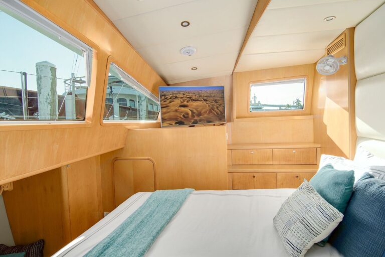 Master King Cabin