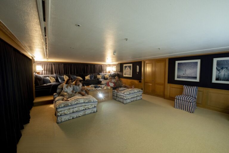 Mini Theatre