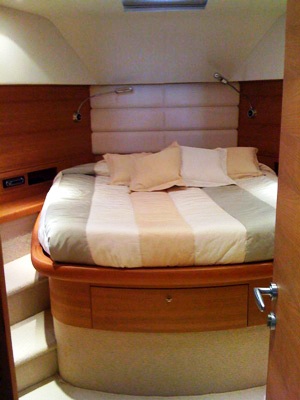 Miss Carolina - Double Cabin