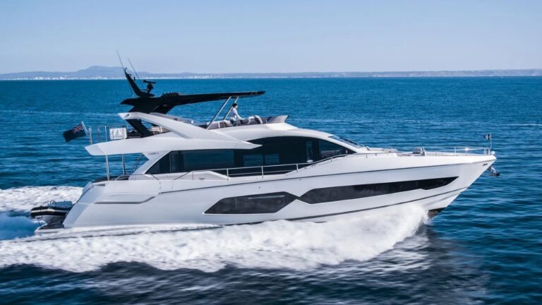 Motor Yacht ASCEND