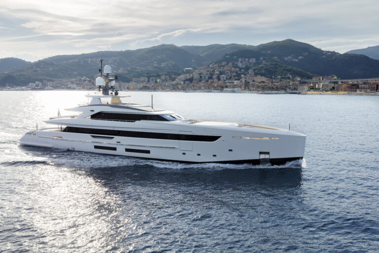 Motor Yacht BINTADOR