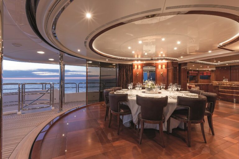 Motor Yacht CHECKMATE. - Upper Aft Deck