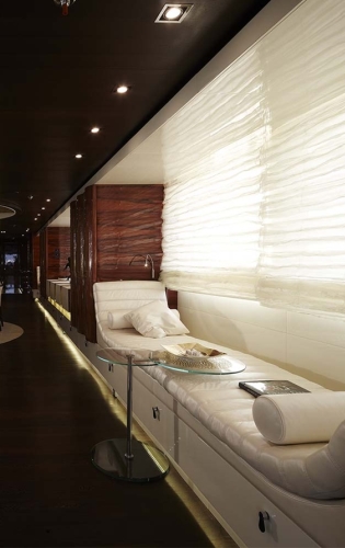 Motor Yacht E&E - Salon seating