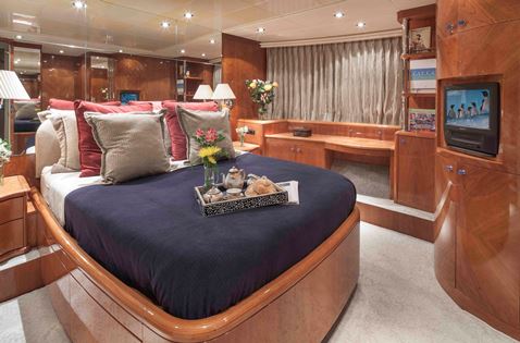 Motor Yacht GRAND BAROSSA - VIP Cabin