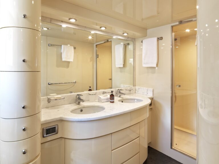 Motor Yacht MARTINA - Ensuite