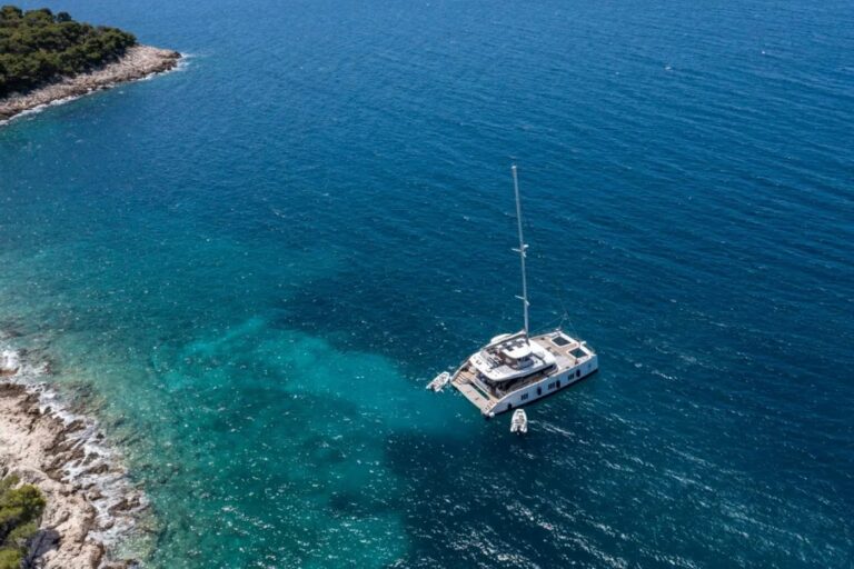 Motor Yacht MR. SI