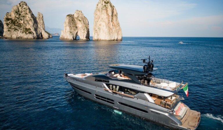 Motor Yacht MY LIFE FIVE II