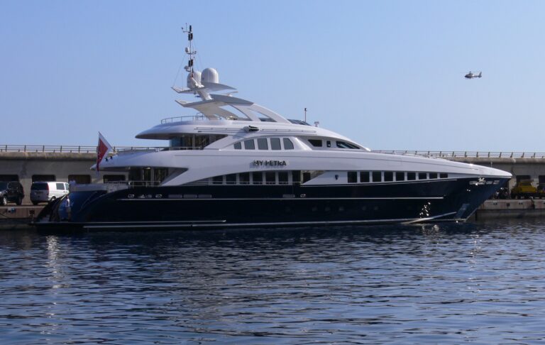 Heesen Yachts
