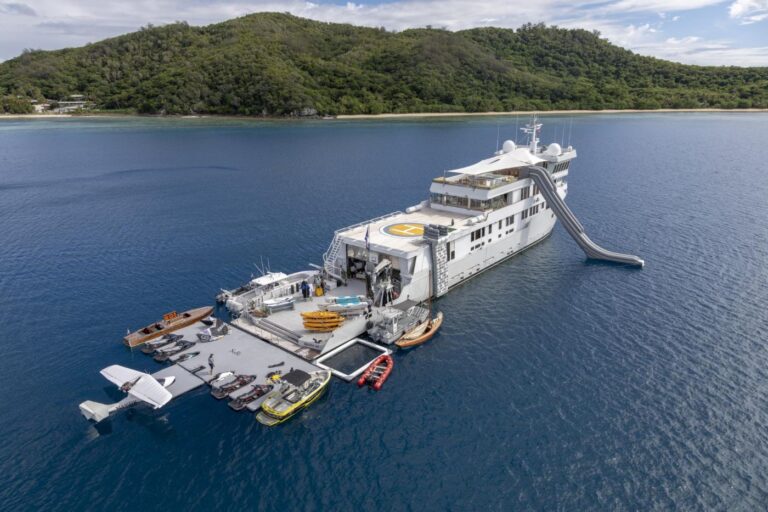 Motor Yacht SuRi