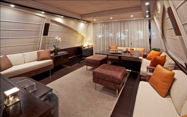 Motor Yacht THEA - Salon and Dining