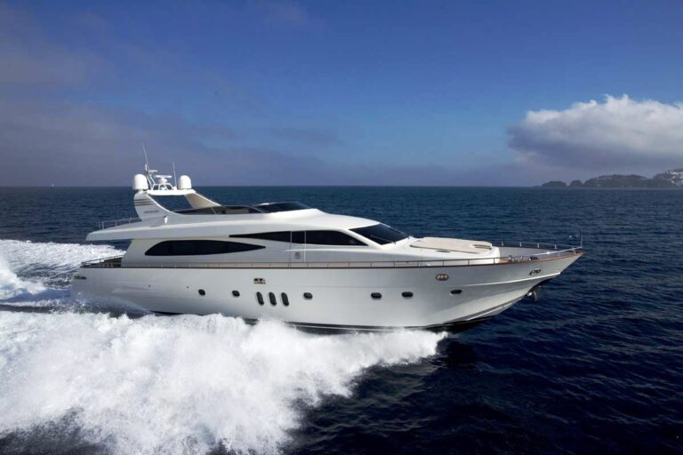 Motor yacht Anassa - Cruising
