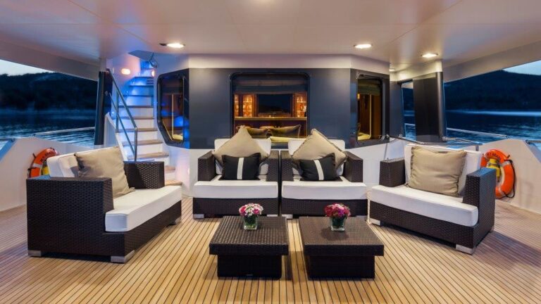 Motor yacht BRAZIL - Upper deck looking forward