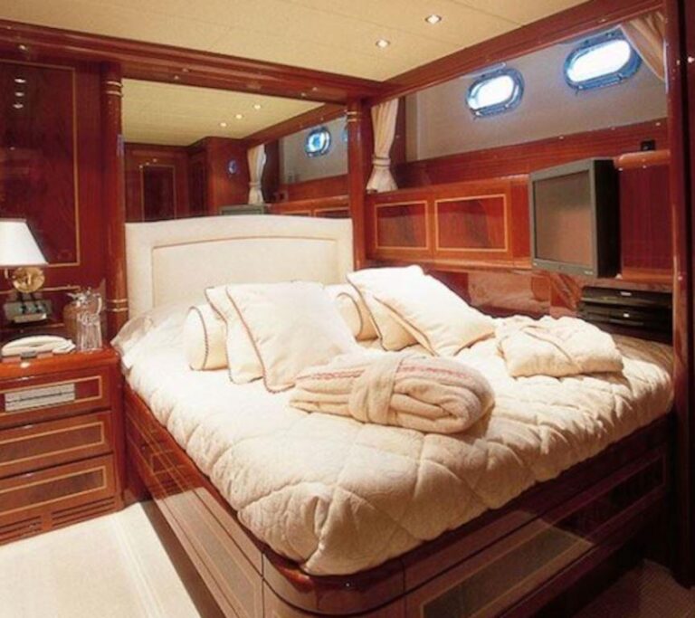 Motor yacht EL VIP ONE  - 014