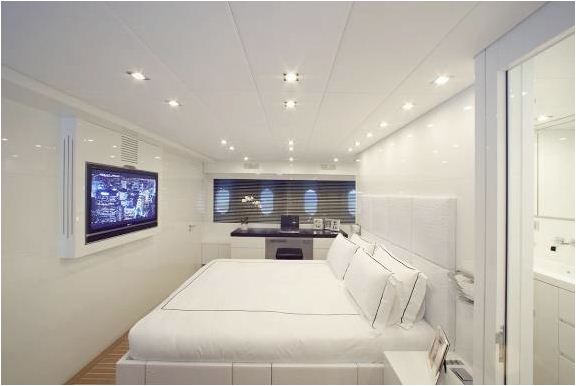 Motor yacht FRIDAY - VIP Cabin
