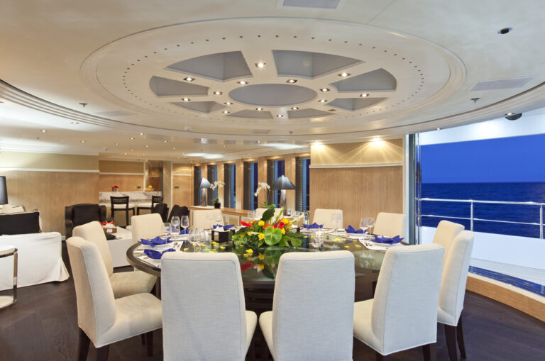 Motor yacht KINTA - Formal Dining
