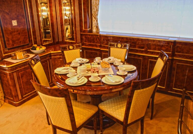 Motor yacht MISTRESS - 004