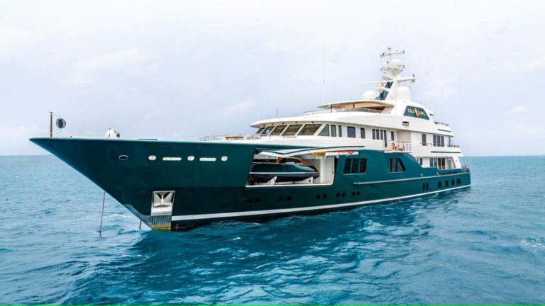 Motor Yacht Sea Owl